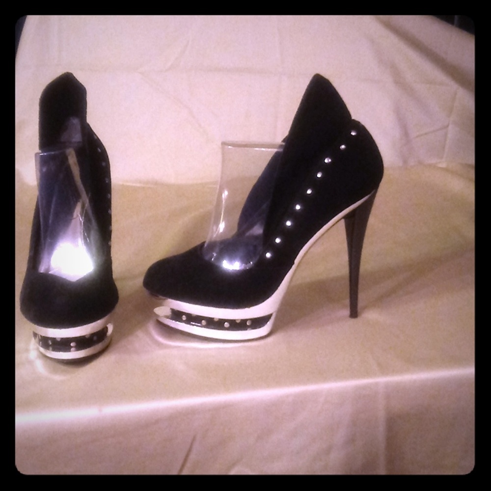 Privilege Dress Shoes.  ( Final Price )